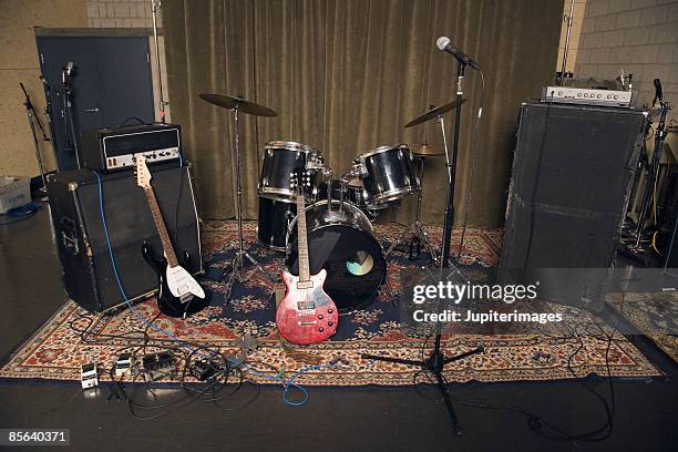 musical instruments and speakers - amplifier stock pictures, royalty-free photos & images