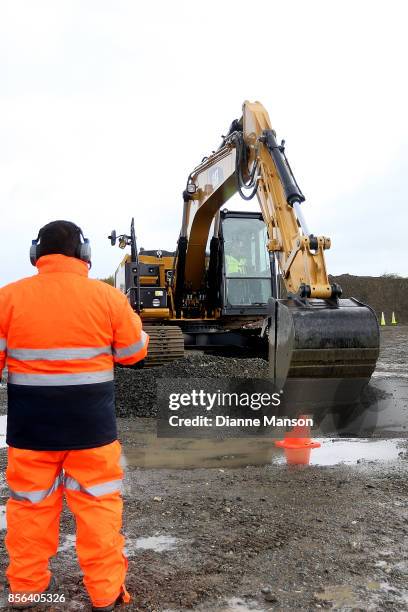 Dig Control 179 Dig (Command) Stock Photos, High-Res Pictures, and Images - Getty ...