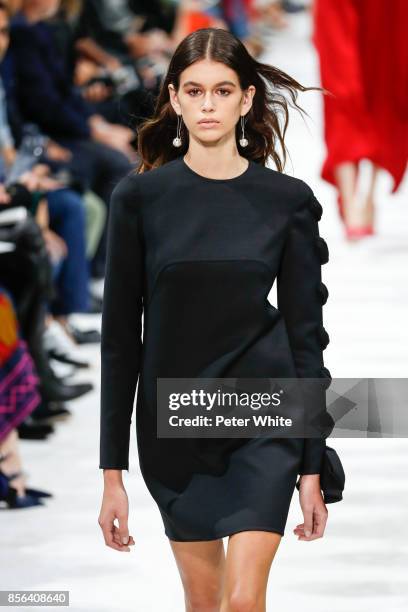 Kaia Gerber walks the runway during the Valentino show as part of the Paris Fashion Week Womenswear Spring/Summer 2018 on October 1, 2017 in Paris,...