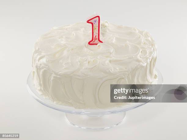 first birthday cake - torta alla crema foto e immagini stock