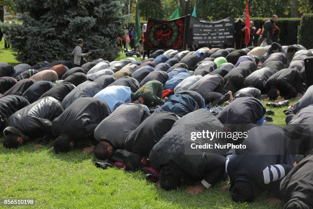 October 2016, Toronto, Ontario, Canada --- Pakistani Shiite Muslims perform namaz during the holy month of Muharram to commemorate the death of the...