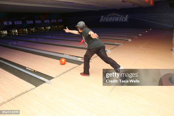 Dave Shelton at Southern California's Foothill AIDS Project Balls O' Fire Celebrity Bowling Tournament at Brunswick Zone Deer Creek Lanes on October...