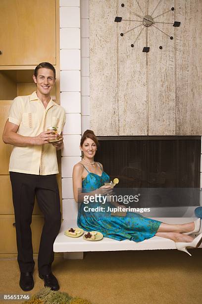 retro couple with cocktails and food - mint julep stock-fotos und bilder