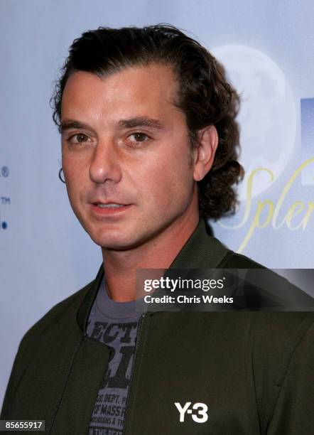 Musician Gavin Rossdale arrives at the "One Splendid Evening" sponsored by Carnival Cruise Lines and benefiting VH1 Save The Music held on the...