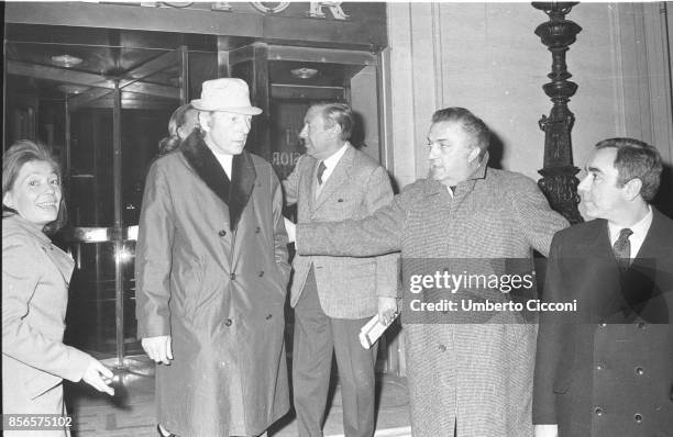 Italian film director Federico Fellini is with the American actor Danny Kaye at the Excelsior Hotel in Rome, 1968.