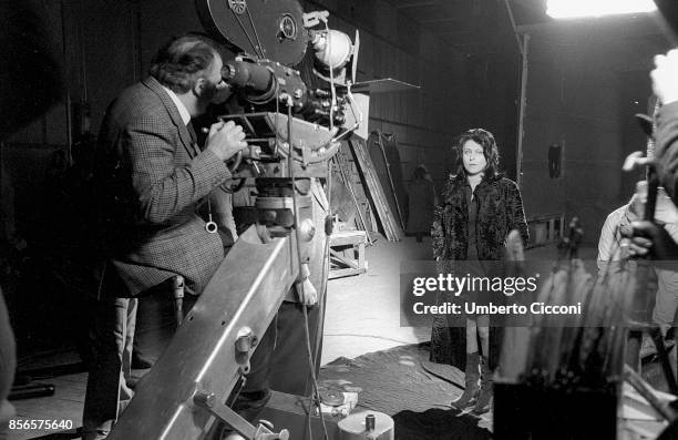 Italian film director Federico Fellini filming Italian actress Anna Magnani during the movie 'Roma, Rome 1971.