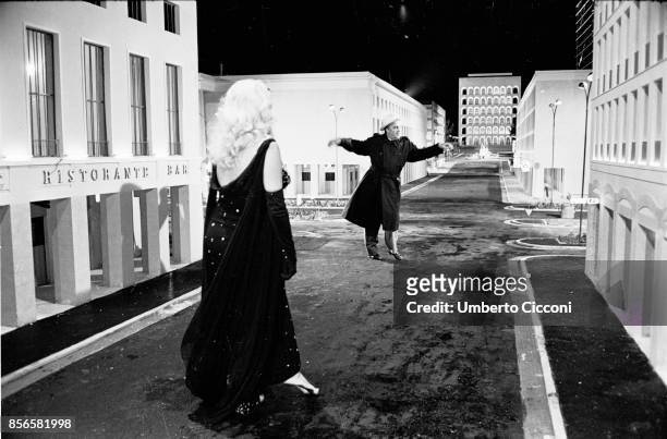 Italian film director Federico Fellini directing actress Anita Ekberg for the movie Boccaccio '70. They are in the area EUR, a famous area in Rome.