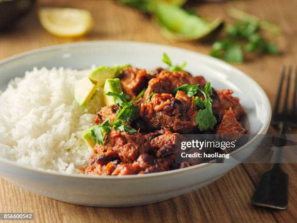 chilli with meat - chili bowl stock pictures, royalty-free photos & images