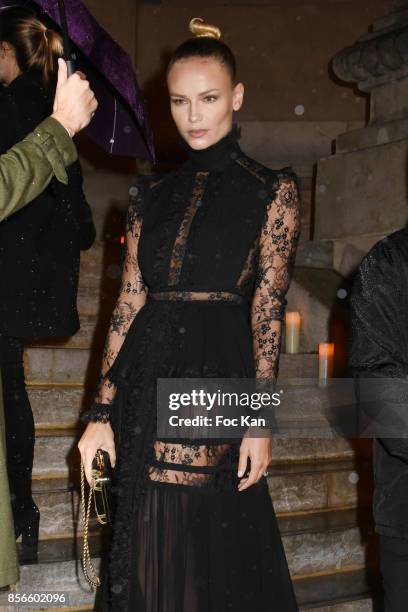 Natasha Poly attends The Vogue Party : Outside Arrivals as part of the Paris Fashion Week Womenswear Spring/Summer 2018 on October 1, 2017 in Paris,...