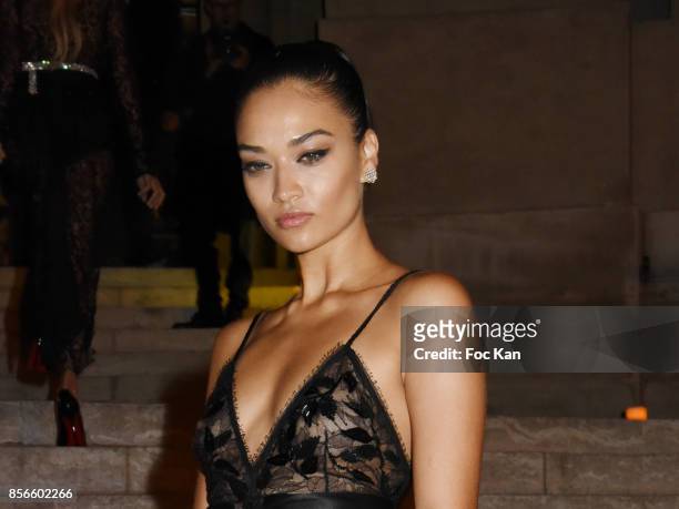 Shanina Shaik attends The Vogue Party : Outside Arrivals as part of the Paris Fashion Week Womenswear Spring/Summer 2018 on October 1, 2017 in Paris,...