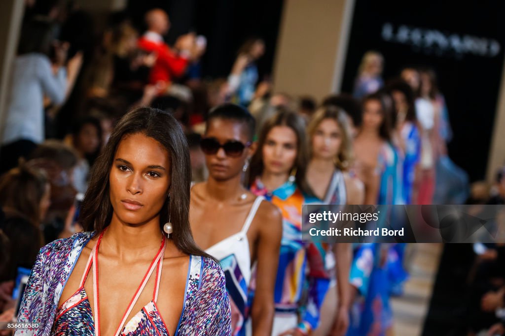 Leonard Paris : Runway - Paris Fashion Week Womenswear Spring/Summer 2018