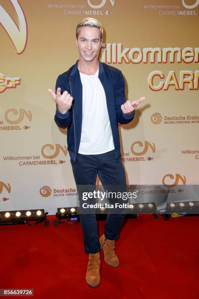 German singer Julian David during the tv show 'Willkommen bei Carmen Nebel' at TUI Arena on September 30, 2017 in Hanover, Germany.