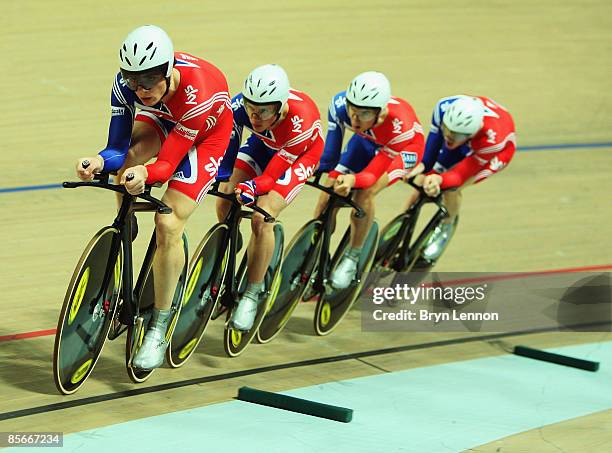 Steven Burke leads Team GB during the Men's Team Pursuit during the UCI Track Cycling World Championships at the BGZ Arena on March 27, 2009 in...