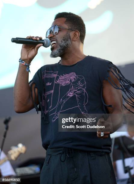 Butterfly Rapper 266 Ishmael Butler Stock Photos, High-Res Pictures, and Images - Getty ...