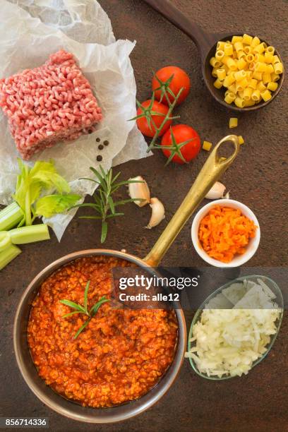 bolognese sauce - garlic sauce stock pictures, royalty-free photos & images