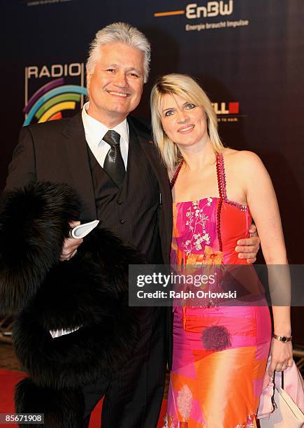 Guido Knopp and his wife Gabriella Knopp arrive for the Radio Regenbogen Award at the Schwarzwaldhalle on March 27, 2009 in Karlsruhe, Germany.