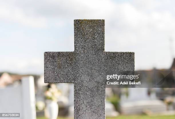 tombstone - graveyard stock pictures, royalty-free photos & images