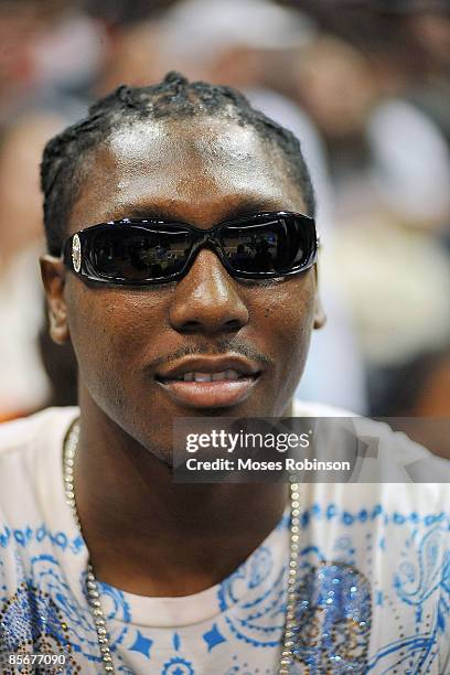 Atlanta Falcons Player Roddy White attends the Boston Celtics and Atlanta Hawks game at Philips Arena on March 27, 2009 in Atlanta, Georgia.