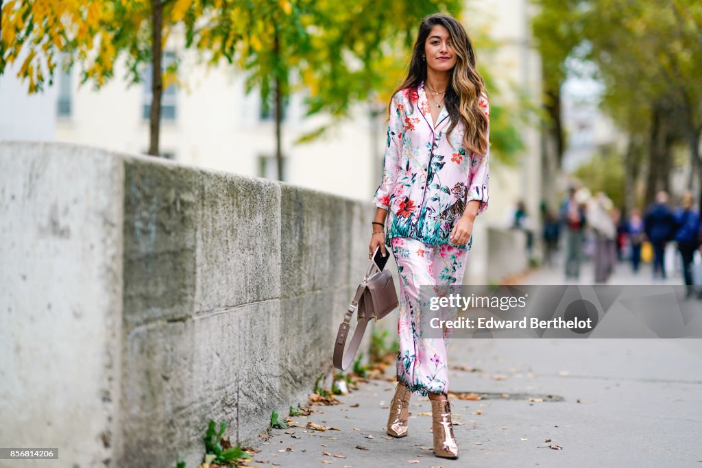 Street Style : Paris Fashion Week Womenswear Spring/Summer 2018 : Day Seven