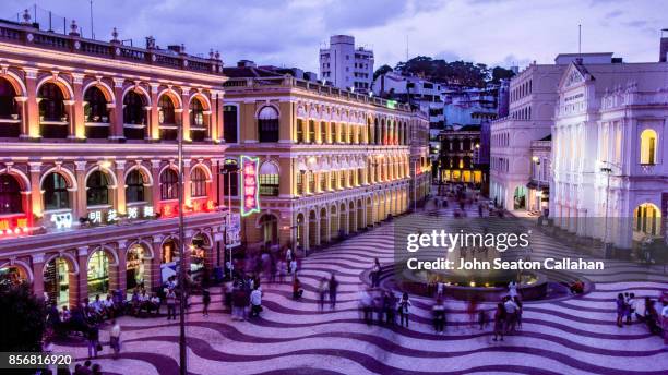 senado square in macau - macao fotografías e imágenes de stock