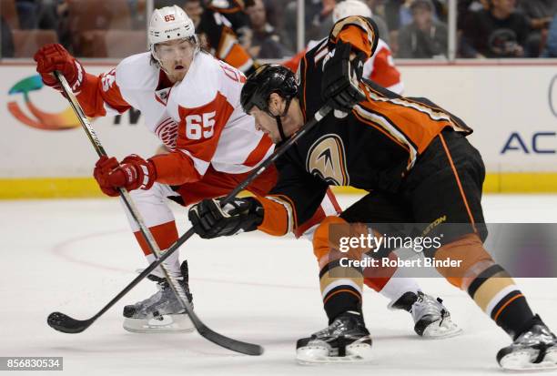 Tim Jackman of the Anaheim Ducks plays in a game against Danny DeKeyser of the Detroit Red Wings at Honda Center on February 23, 2015 in Anaheim,...