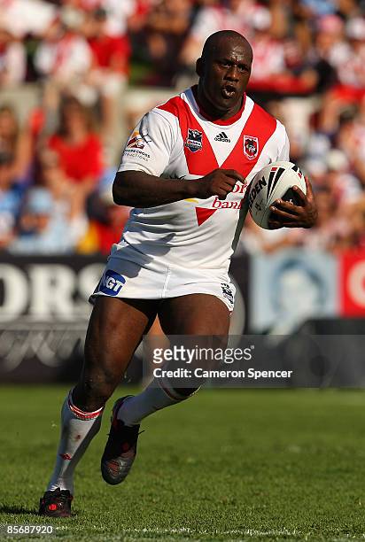 Wendell Sailor of the Dragons runs the ball during the round three NRL match between the St George Illawarra Dragons and the Cronulla Sharks at WIN...