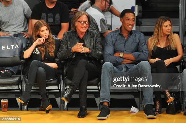 Real estate entrepreneur Mohamed Hadid and fiance Shiva Safai go on a double-date with former NBA player Scottie Pippen and his wife Larsa Younan by...