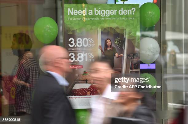 Advertising Interest Rates 228 Low Mortgage Interest Rates Stock Photos, High-Res Pictures, and ...