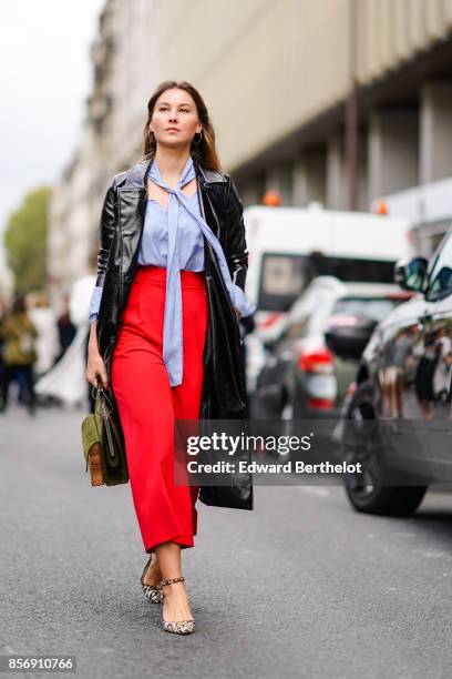 Angelica Ardasheva, outside Giambattista Valli, during Paris Fashion Week Womenswear Spring/Summer 2018, on October 2, 2017 in Paris, France.