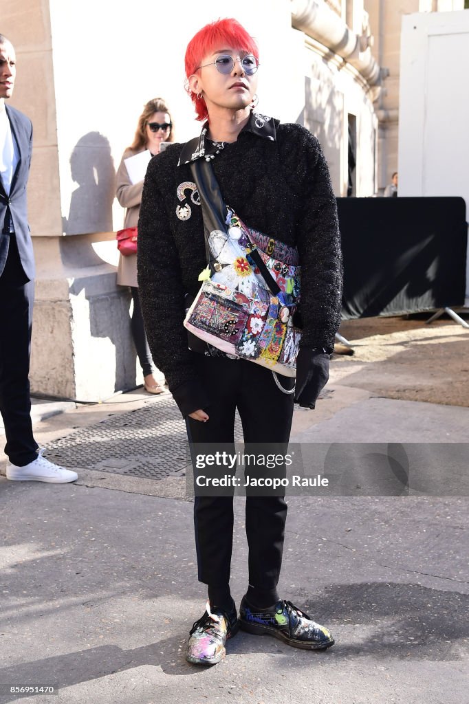 Celebrity Sightings : Paris Fashion Week Womenswear Spring/Summer 2018 : Day Eight