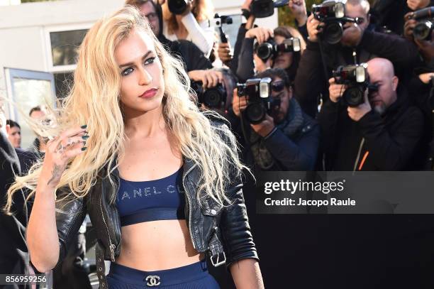 Alice Dellal is seen arriving at Chanel show during Paris Fashion Week Womenswear Spring/Summer 2018on October 3, 2017 in Paris, France.