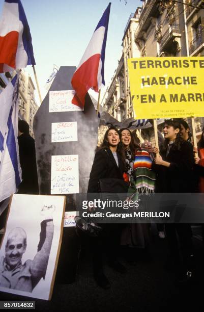 Manifestation du Betar contre le sejour de Georges Habache a l'hopital Henri Dunant a Paris le 31 janvier 1992 a Paris, France.