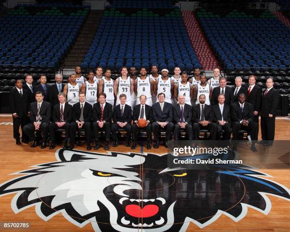 Timberwolves Members Minnesota Timberwolves players, coaches, and ownership poses for Team ...