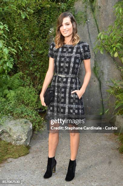 Alma Jodorowsky attends the Chanel show as part of the Paris Fashion Week Womenswear Spring/Summer 2018 at on October 3, 2017 in Paris, France.
