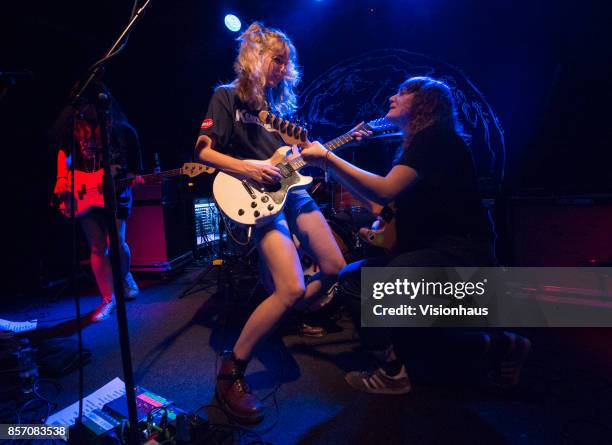 The Big Moon with Juliette Jackson on lead vocals and guitar, Soph Nathan on guitar, Celia Archer on bass and Fern Ford on drums perform at Hebden...