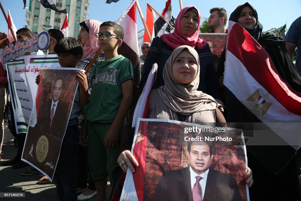 Egyptian intelligence chief Khaled Fawzi in Gaza City