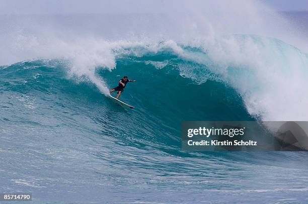 Tuesday December, 2008. Vans Triple Crown of Surfing. O' Neill World Cup of Surfing, 6-Star ASP World Qualifying Series, Sunset Beach, North Shore,...