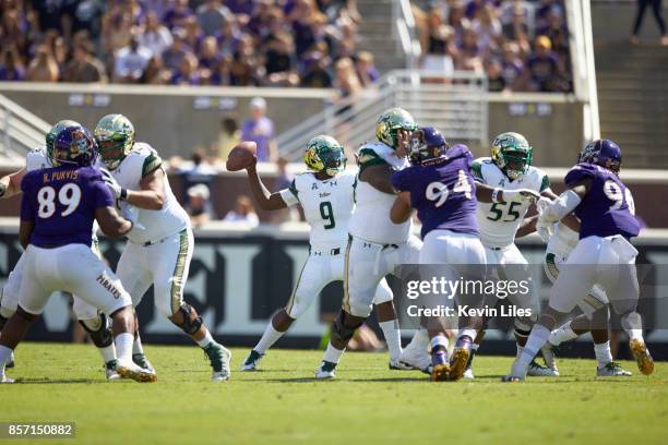 South Florida QB Quinton Flowers in action, passing vs East Carolina at Dowdy-Ficklen Stadium. Greenville, NC 9/30/2017 CREDIT: Kevin Liles