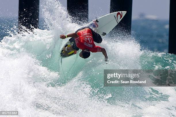 Surfing. Thursday, July 24, 2008. GO211 LIVE featuring The Honda U. S. Open pres. By O'Neill Huntington Beach, California, United States of America...