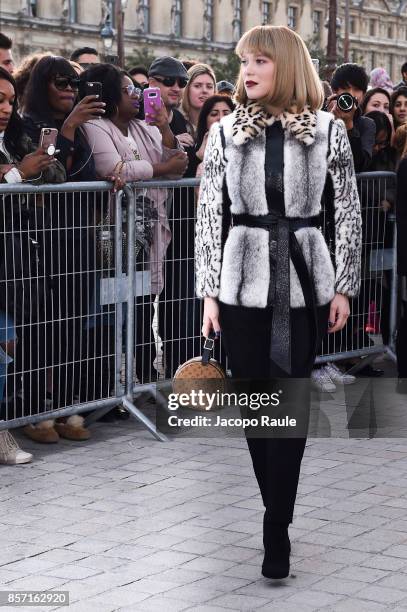Lea Seydoux is seen arriving at Louis Vuitton show during Paris Fashion Week Womenswear Spring/Summer 2018 on October 3, 2017 in Paris, France.