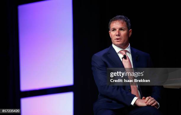 Geoff Freeman 179 Geoff Freeman Photos & High Res Pictures - Getty Images