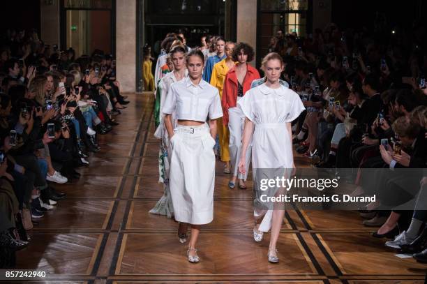 Models walk the runway during the Paul & Joe Paris show as part of the Paris Fashion Week Womenswear Spring/Summer 2018 on October 3, 2017 in Paris,...