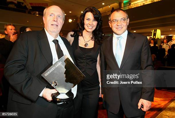Reiner Calmund , Sylvia Calmund and head coach Felix Magath of Wolfsburg are seen after the Herbert Award 2009 Gala at the Elysee Hotel on March 30,...