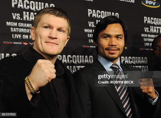 Boxers Manny Pacquiao of the Philippines and Ricky Hatton of Great Britain arrive on the red carpet on March 30, 2009 at the Roosevelt Hotel in the...