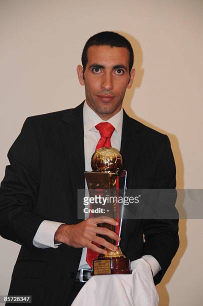 Egyptian Al Ahly striker Mohammed Aboutrika poses on March 30, 2009 after receiving the award of best 2008 Arabic football player during a ceremony...