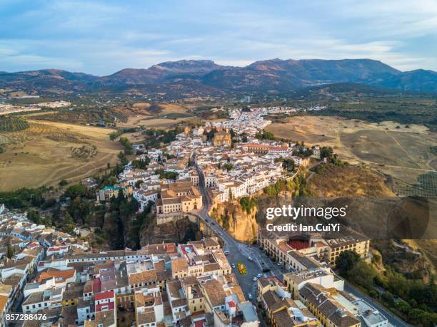 puente nuevo bridge in ronda - ronda fotografías e imágenes de stock