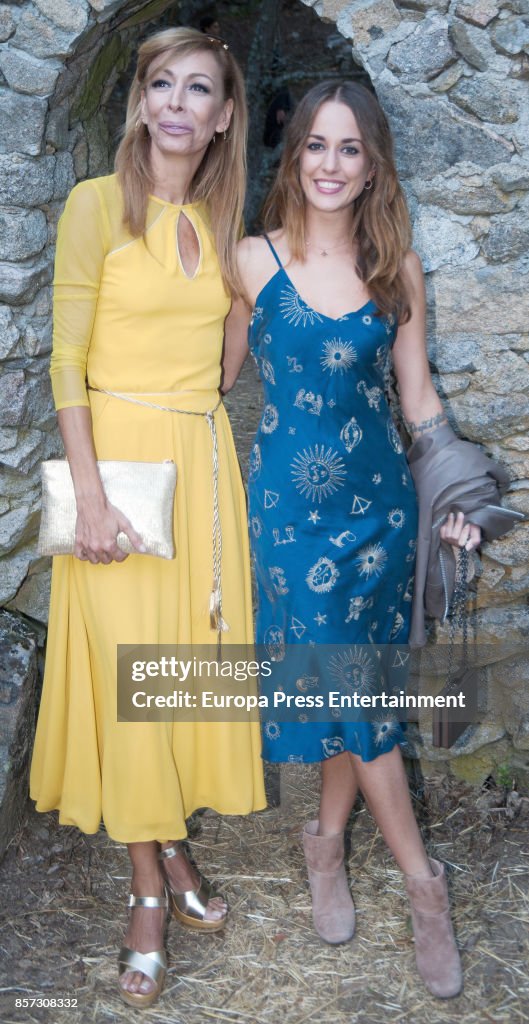 Dafne Fernandez and Mario Chavarria's Wedding In Avila