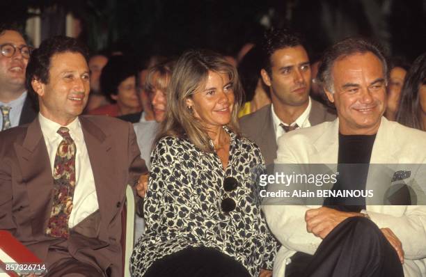Michel Drucker, Dominique Cantien et Laurent Cabrol lors de la presentation de la grille de rentree de TF1 le 25 aout 1992 a Paris, France.