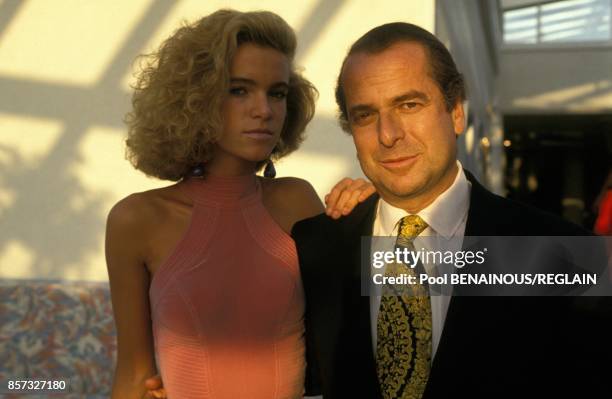 Le romancer Paul-Loup Sulitzer et sa fille Olivia au festival du Film Americain le 12 septembre 1992 a Deauville, France.