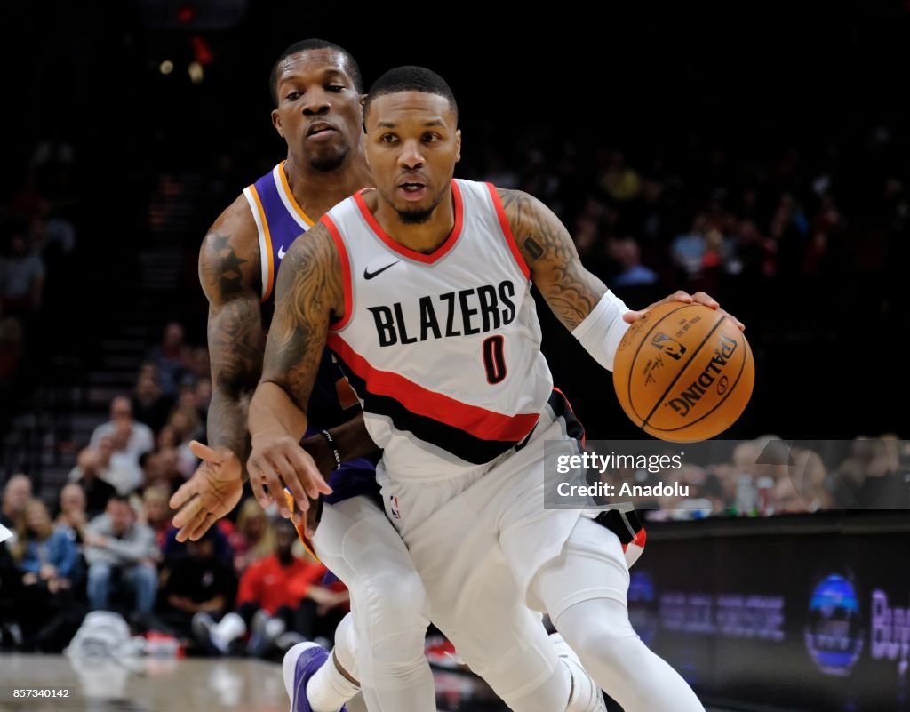 Phoenix Suns v Portland Trail Blazers